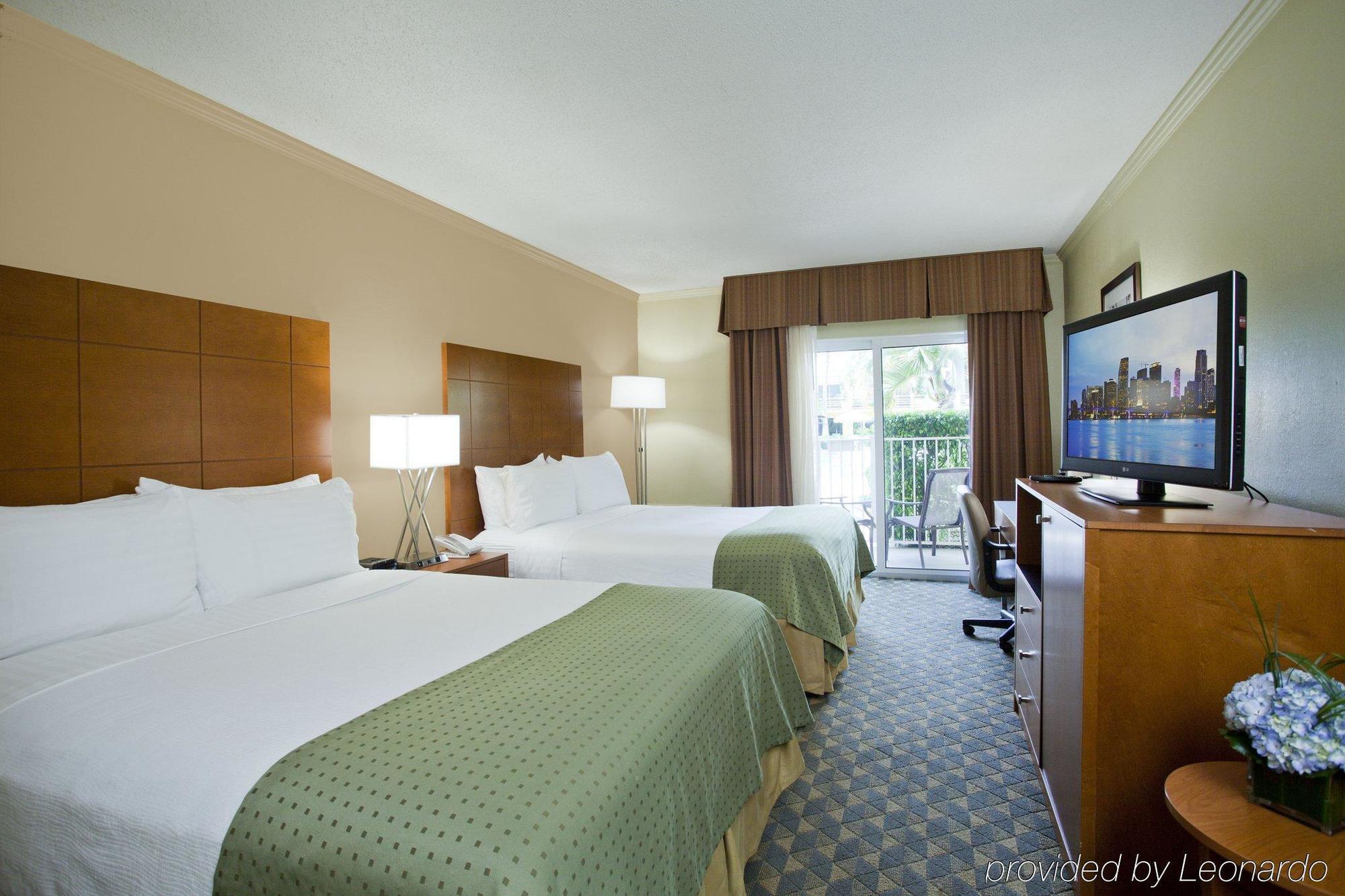 Holiday Inn Coral Gables / University Εξωτερικό φωτογραφία